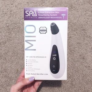 MIO Diamond Microdermabrasion Tool